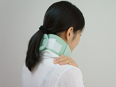 頚部捻挫の特徴